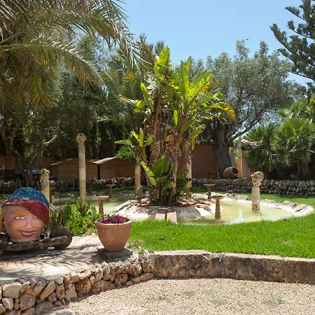 Es Revellar Art - Adults Only Farm stay